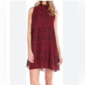 BB Dakota Red Black Trapeze Abstract Mock-neck Shift Dress‎ Size Medium